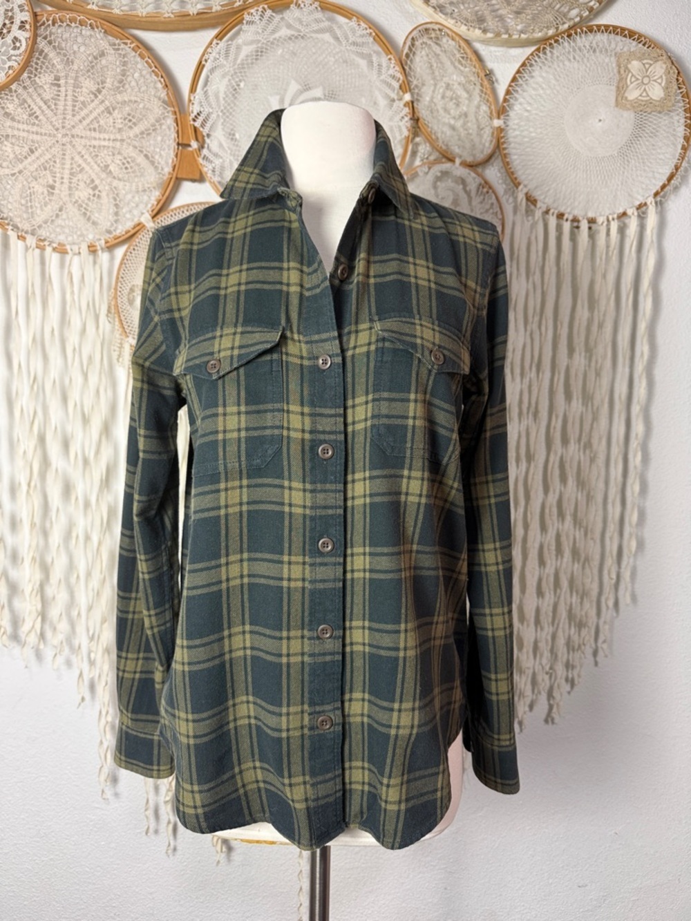 Women's Filson Scout Shirt Black Dark Olive Size Small